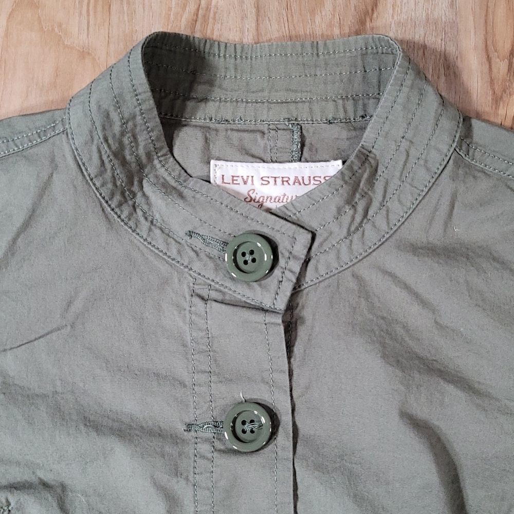 Levi's Olive Buttoned High Neck Cropped Jacket Sm… - image 3